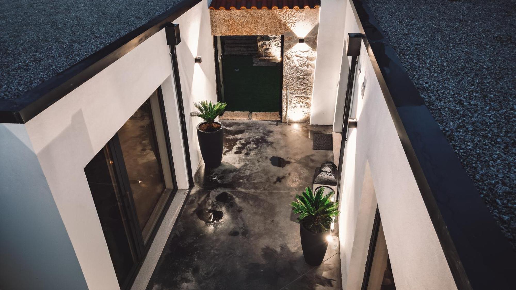 Paducho Studios Valpaços Exteriér fotografie